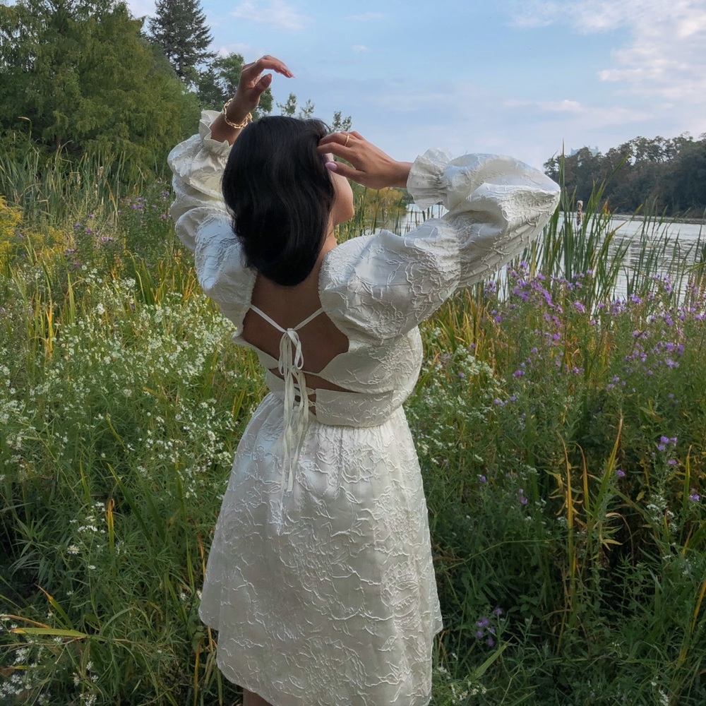 Dress - Picture 3 of 5